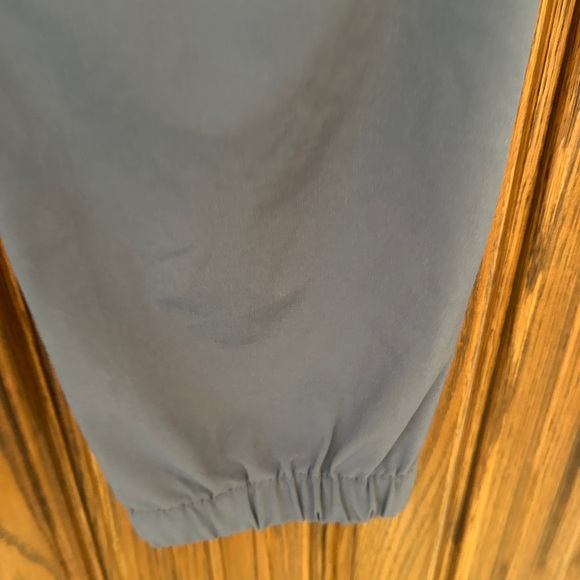 Mizzen+Main Navy joggers sz33 - Picture 5 of 6